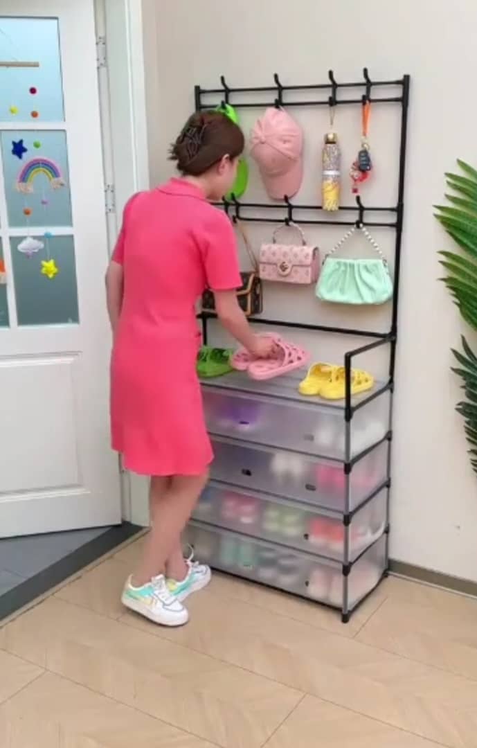 ÉTAGÈRES ANTI POUSSIÈRE PORTE CHAUSSURES ET VOS MANTEAUX