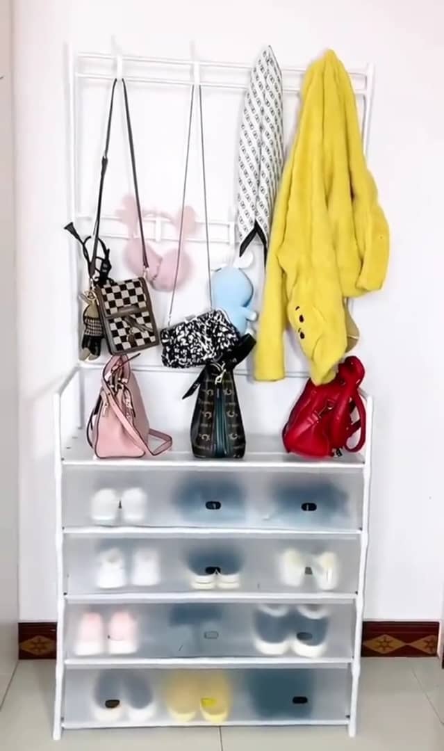 ÉTAGÈRES ANTI POUSSIÈRE PORTE CHAUSSURES ET VOS MANTEAUX